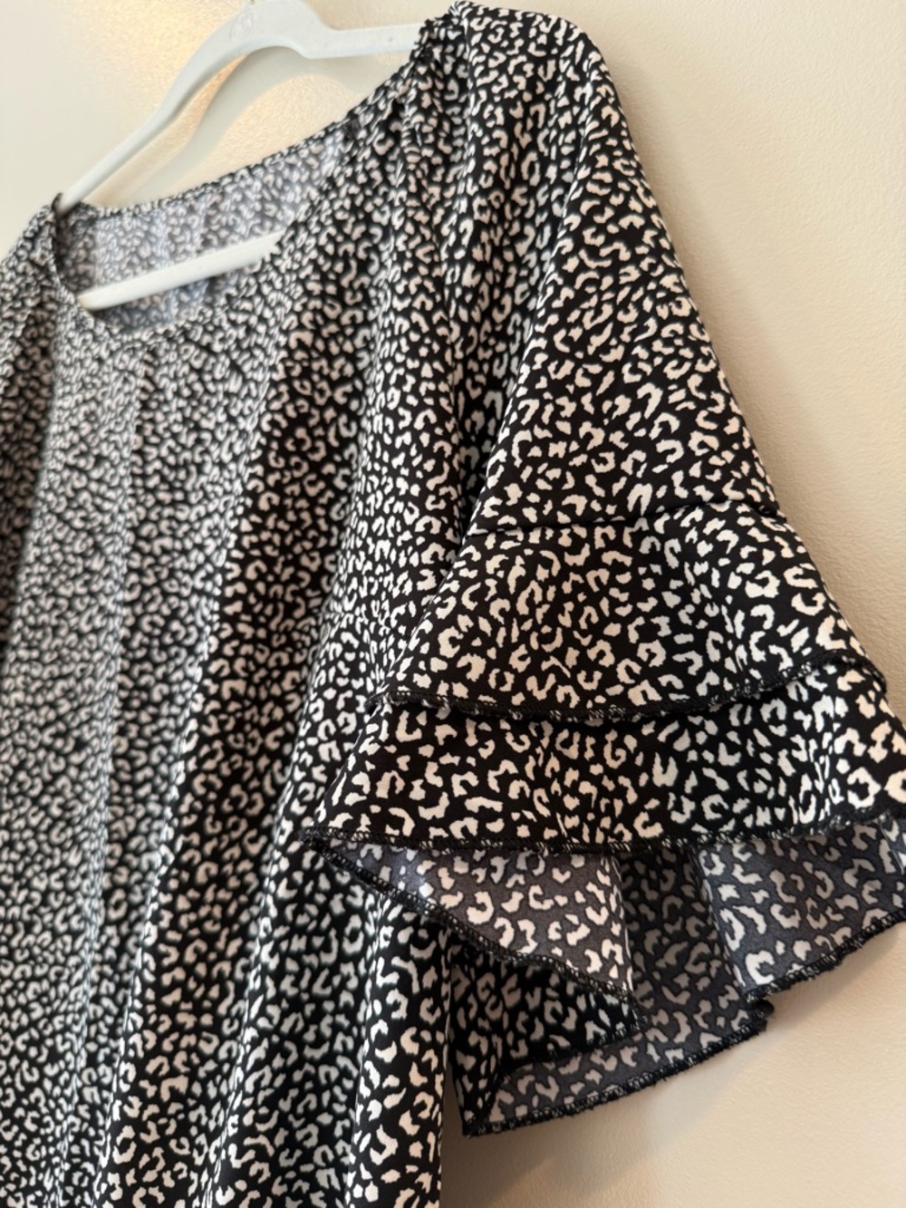 Variety pack of 5 SHEIN Women’s XL blouses - Picture 13 of 13